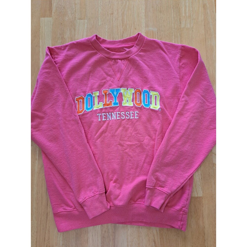Dollywood Logo Coral/Melon Sweatshirt Women’s Size Medium